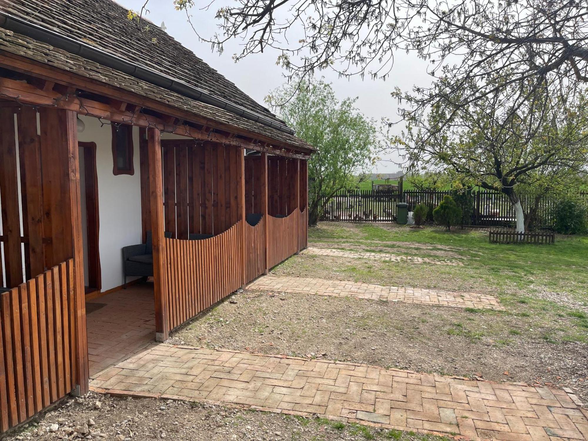 Salas Isailovi Szávaszentdemeter Kültér fotó